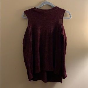 Long sleeve shoulder cut out shirt